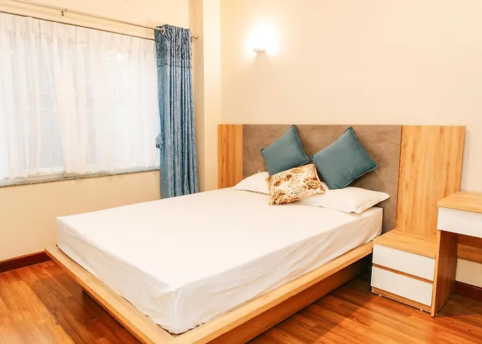 2bhk Serviced At Heart Of *
