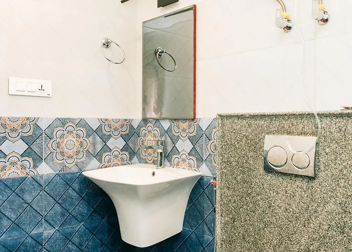 2bhk Serviced At Heart Of
