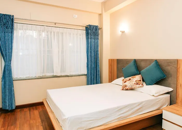 2bhk Serviced At Heart Of Apartamento